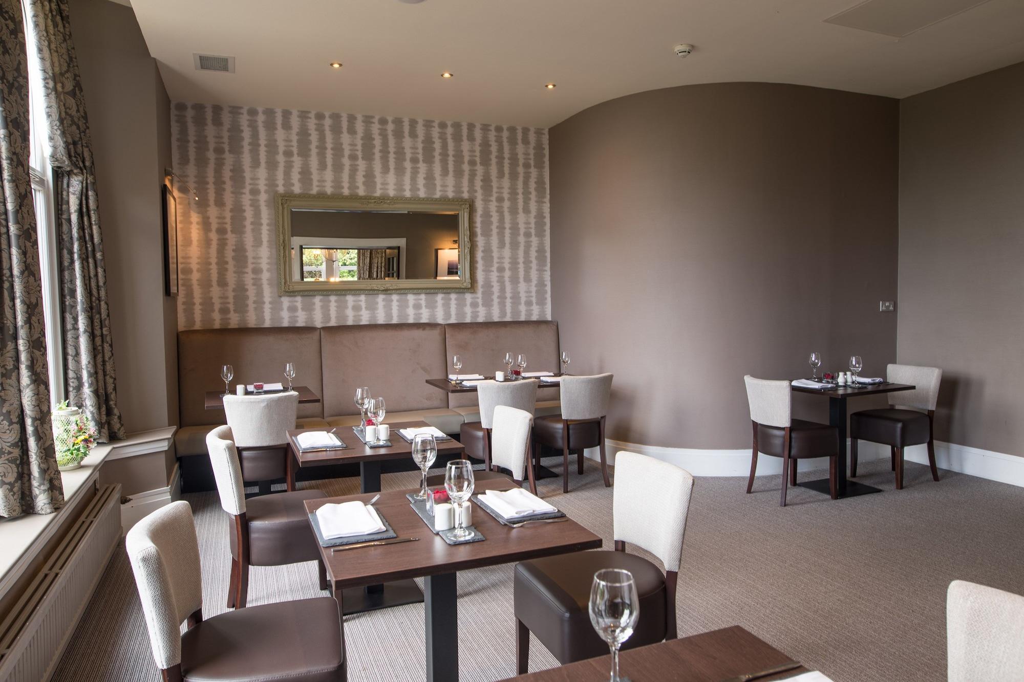 Rosslea Hall Hotel Rhu Εξωτερικό φωτογραφία