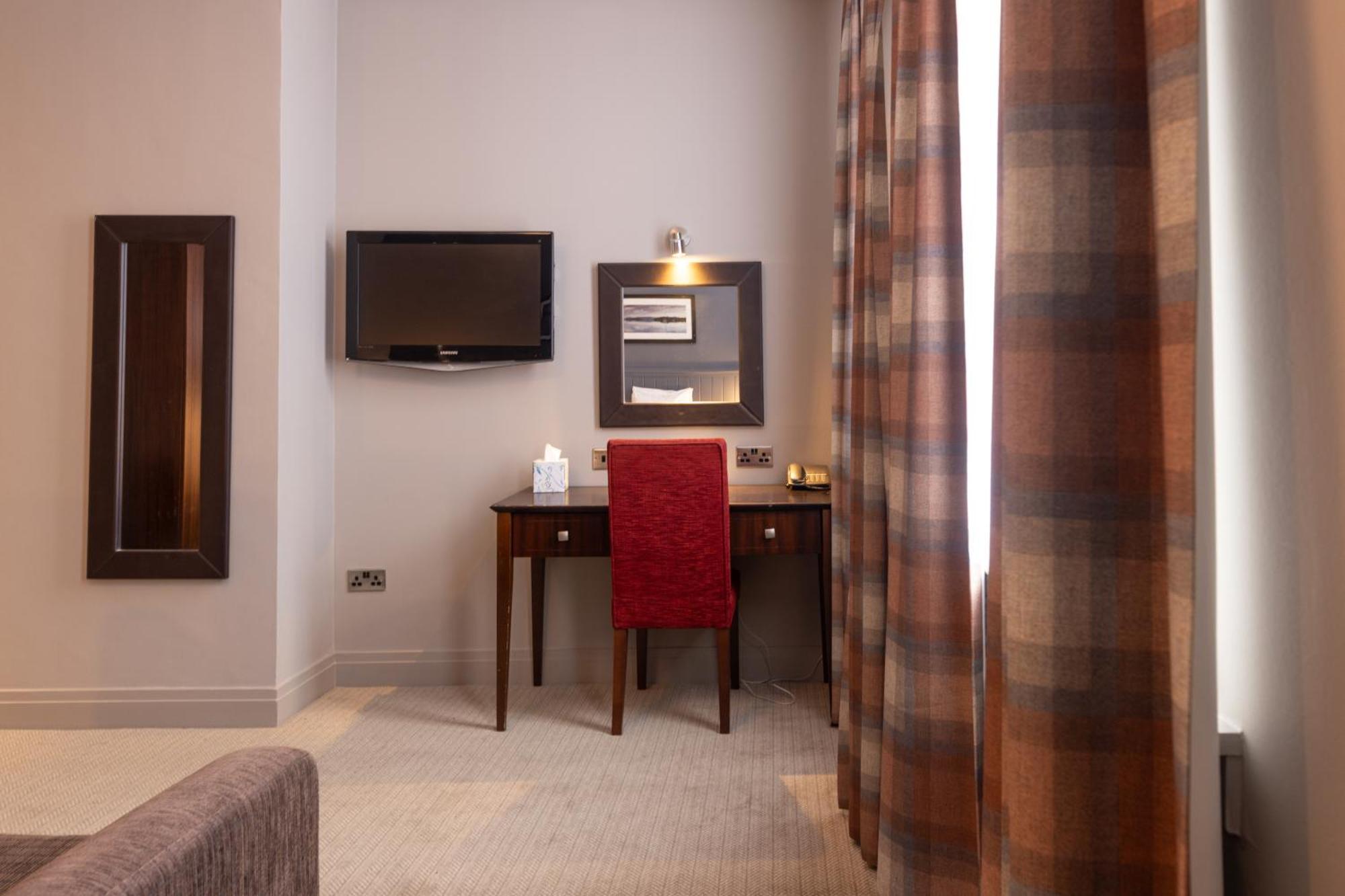 Rosslea Hall Hotel Rhu Δωμάτιο φωτογραφία