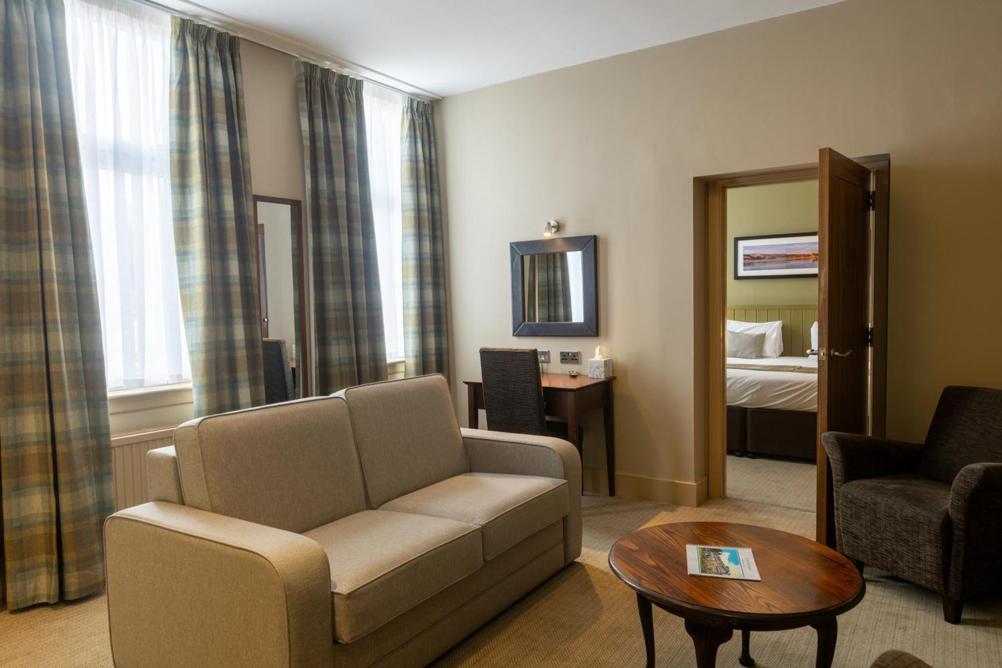 Rosslea Hall Hotel Rhu Δωμάτιο φωτογραφία