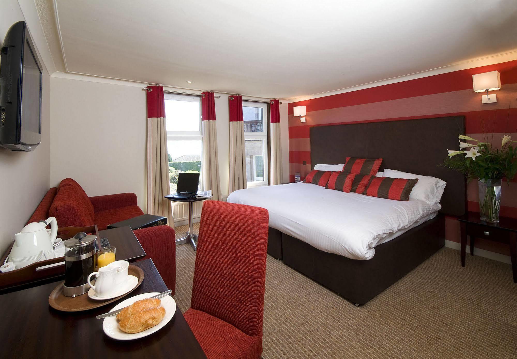 Rosslea Hall Hotel Rhu Εξωτερικό φωτογραφία